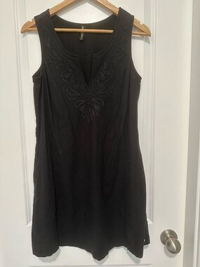 Simon Chang Black Sleeveless Embroidered Shift Dress Linen Rayon Blend Size S